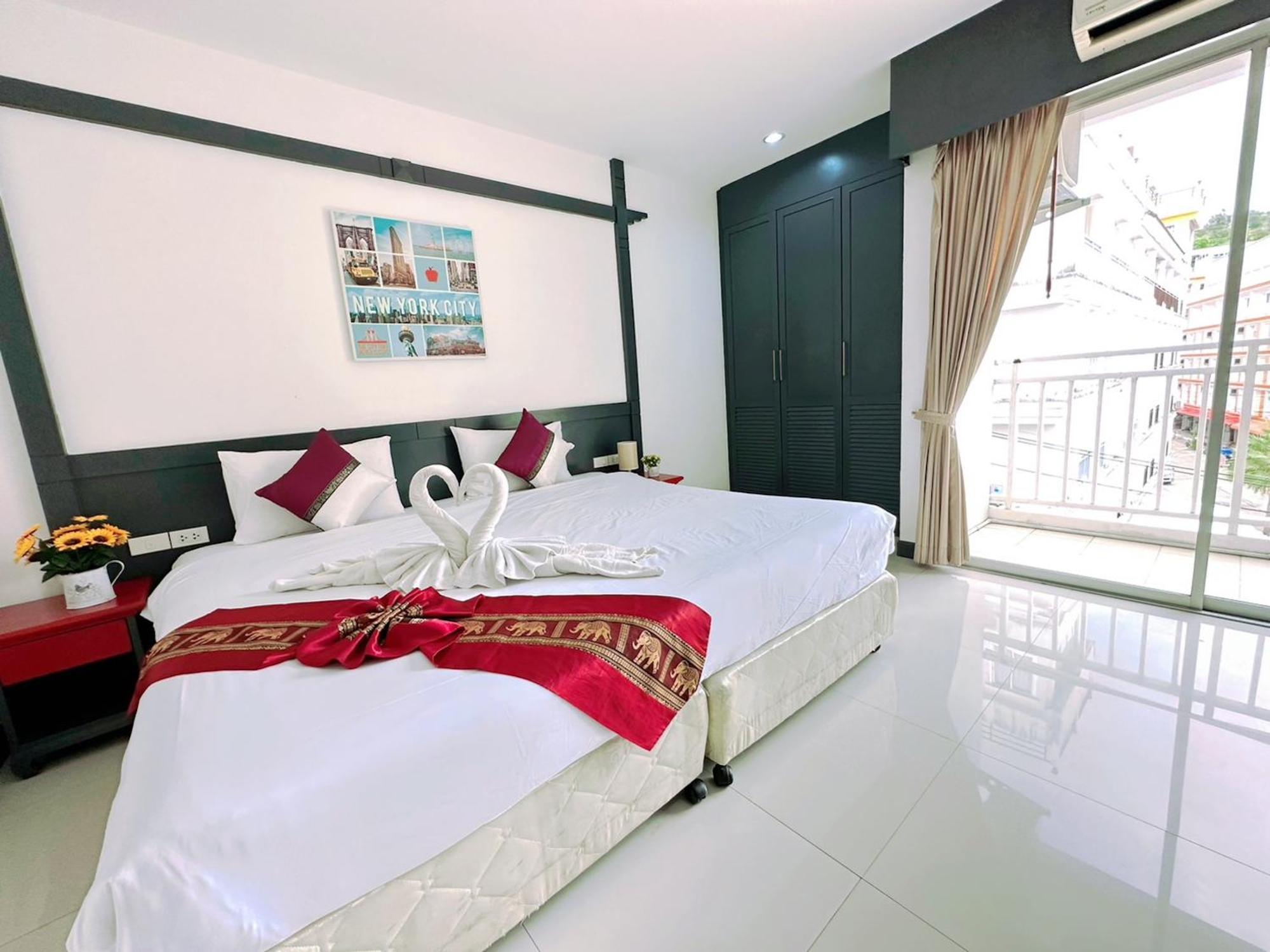 Hotel Baya Phuket Patong Room photo