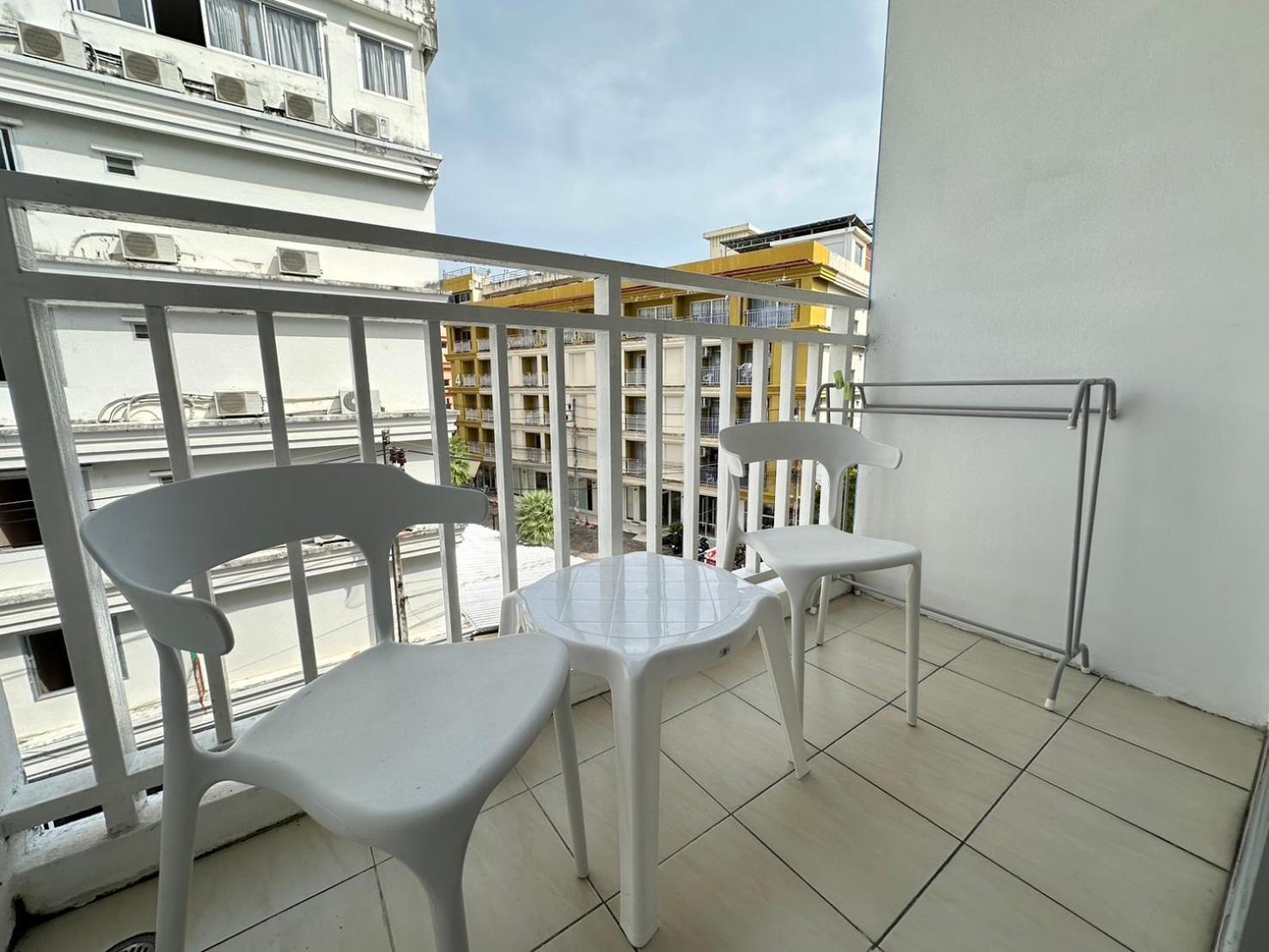 Hotel Baya Phuket Patong Exterior photo